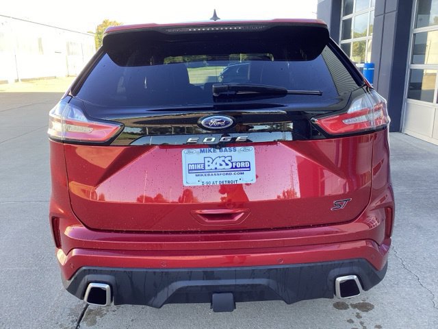 Used 2022 Ford Edge ST w/ Equipment Group 401A AWD/4WD image 11