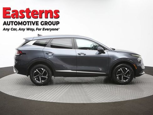 Used 2023 Kia Sportage LX AWD/4WD image 45