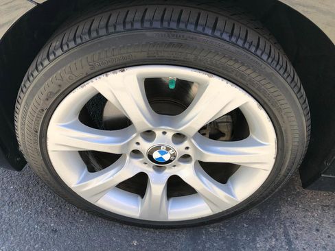 Used 2015 BMW 328i xDrive Sedan AWD/4WD image 12