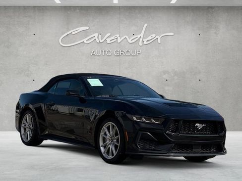 Used 2024 Ford Mustang GT Premium RWD image 2