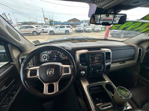 Used 2016 RAM 1500 Laramie Longhorn w/ Convenience Group AWD/4WD image 7