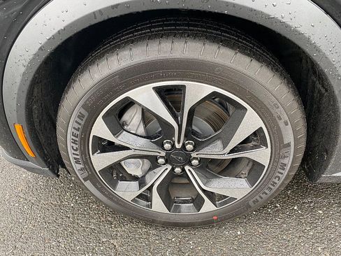 New 2024 Ford Mustang Mach-E Select image 17