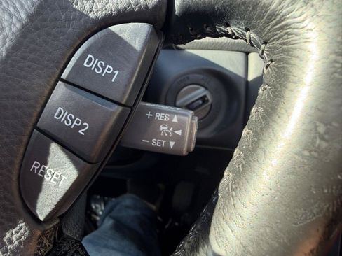 Used 2005 Lexus LS 430 RWD image 14