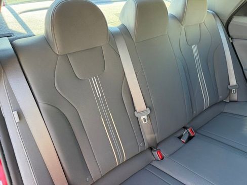 Certified 2025 Hyundai Elantra Sport image 26