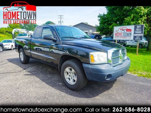 Used 2007 Dodge Dakota SLT AWD/4WD image 1