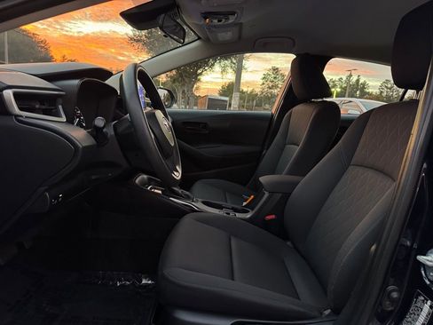 Used 2023 Toyota Corolla LE image 15