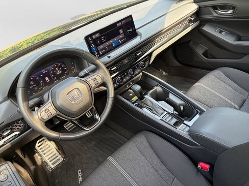 Used 2025 Honda Accord Sport image 14