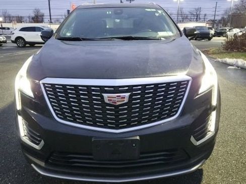 Used 2024 Cadillac XT5 Premium Luxury image 2