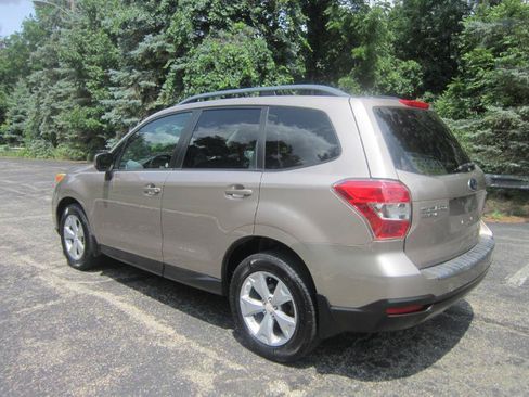 Used 2014 Subaru Forester 2.5i Premium w/ All-Weather Package AWD/4WD image 15