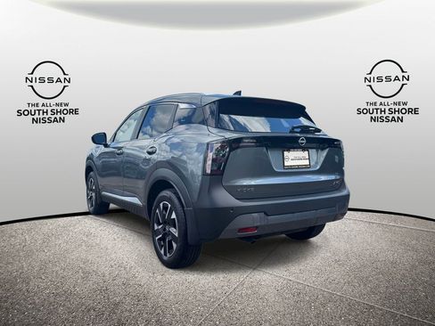 Used 2026 Nissan Kicks SV w/ Cold Weather Package AWD/4WD image 7