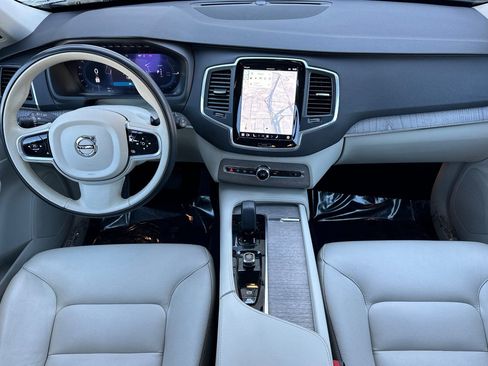 Used 2023 Volvo XC90 T8 Core image 3