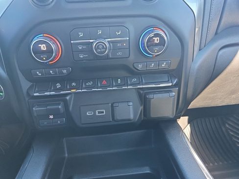 Used 2020 Chevrolet Silverado 1500 LTZ w/ LTZ Convenience Package image 21