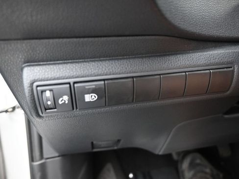 Used 2024 Toyota Corolla LE FWD image 25