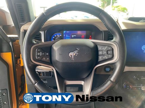 Used 2022 Ford Bronco Wildtrak AWD/4WD image 30