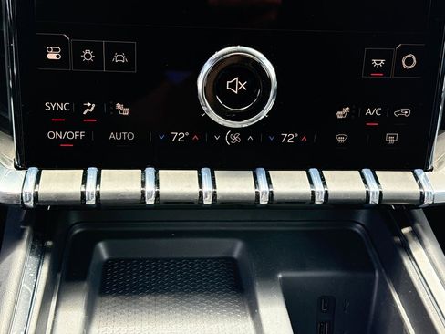 New 2026 GMC Acadia Elevation AWD/4WD image 25