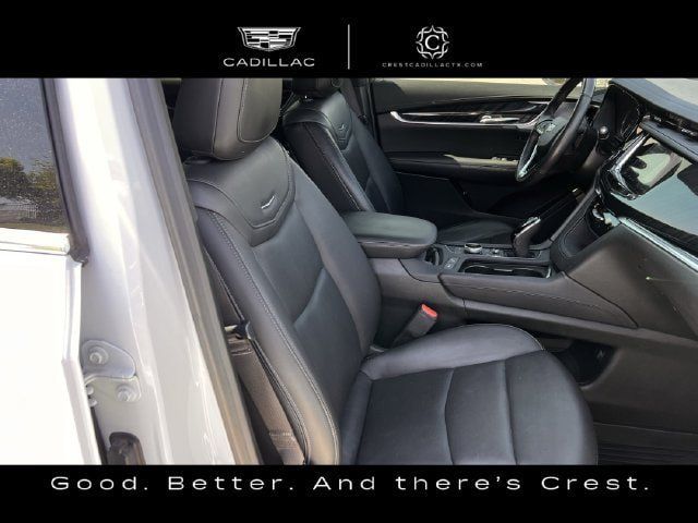 Certified 2024 Cadillac XT6 Premium Luxury w/ LPO, Floor Liner Package AWD/4WD image 29