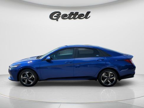 Certified 2023 Hyundai Elantra SEL w/ Convenience Package FWD image 8
