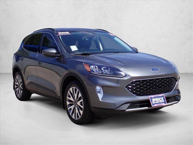 Used 2022 Ford Escape Titanium w/ Class II Trailer Tow Package AWD/4WD image 6