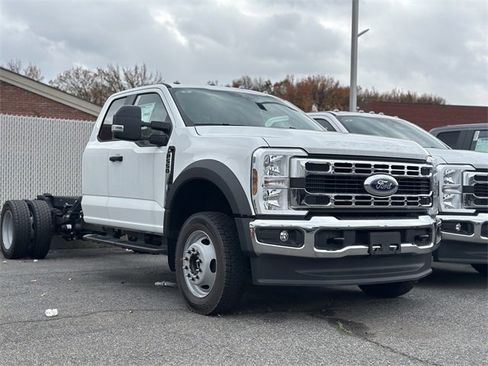 New 2024 Ford F550 4x4 SuperCab Super Duty image 11