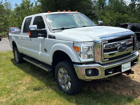 Used 2016 Ford F350 Lariat w/ Lariat Ultimate Package AWD/4WD image 3