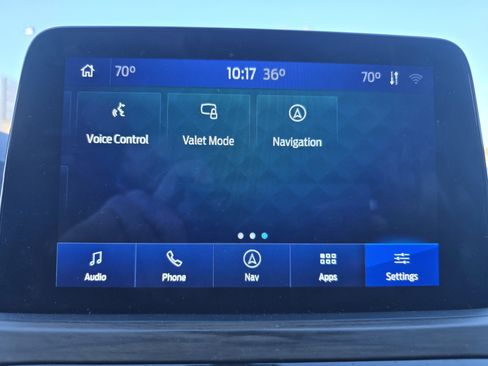 Used 2020 Ford Escape Titanium image 28