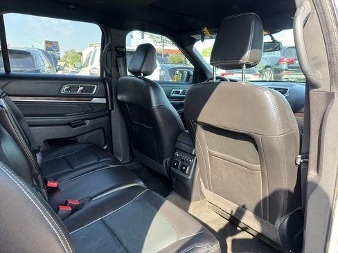 Used 2018 Ford Explorer Limited AWD/4WD image 20