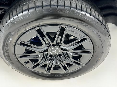 Certified 2025 Mercedes-Benz G 580 w/ EQ Technology image 34