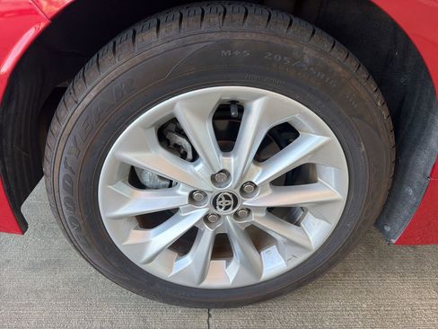 Used 2020 Toyota Corolla LE w/ LE Premium Package FWD image 17