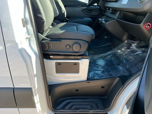 New 2026 Mercedes-Benz Sprinter 2500 image 19