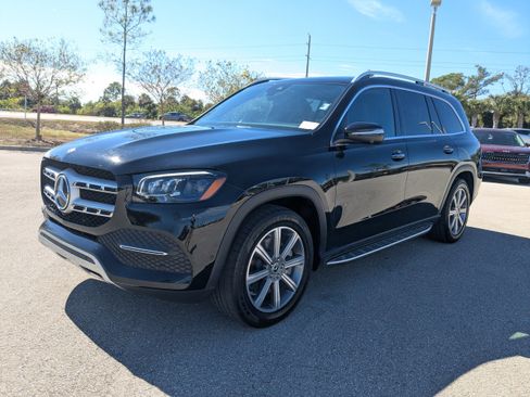 Used 2020 Mercedes-Benz GLS 450 4MATIC image 9