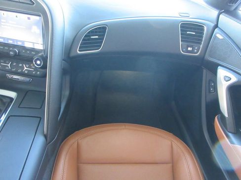 Used 2016 Chevrolet Corvette Stingray Coupe w/ 2LT Preferred Equipment Group image 29