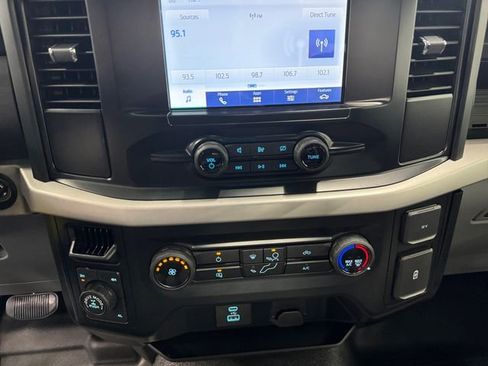 Used 2023 Ford F150 XL AWD/4WD image 3