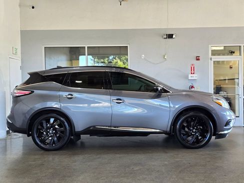 Used 2017 Nissan Murano Platinum w/ Platinum Technology Package AWD/4WD image 4