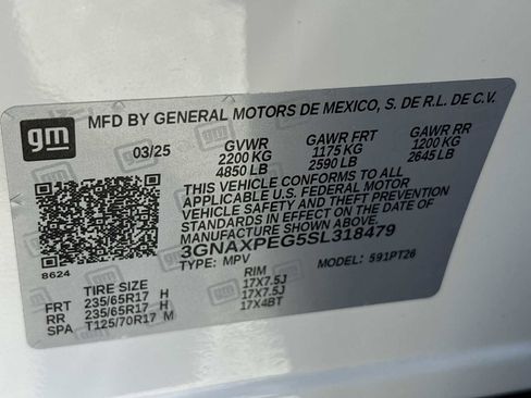 Used 2025 Chevrolet Equinox LT AWD/4WD image 33