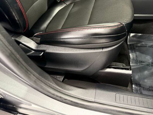 Certified 2025 Ford Escape ST-Line image 20