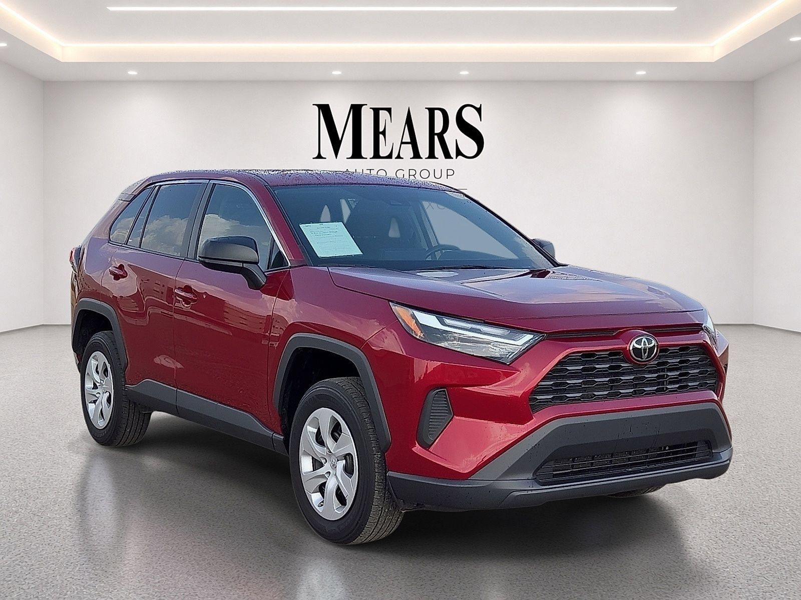 Used 2025 Toyota RAV4 LE FWD image 7