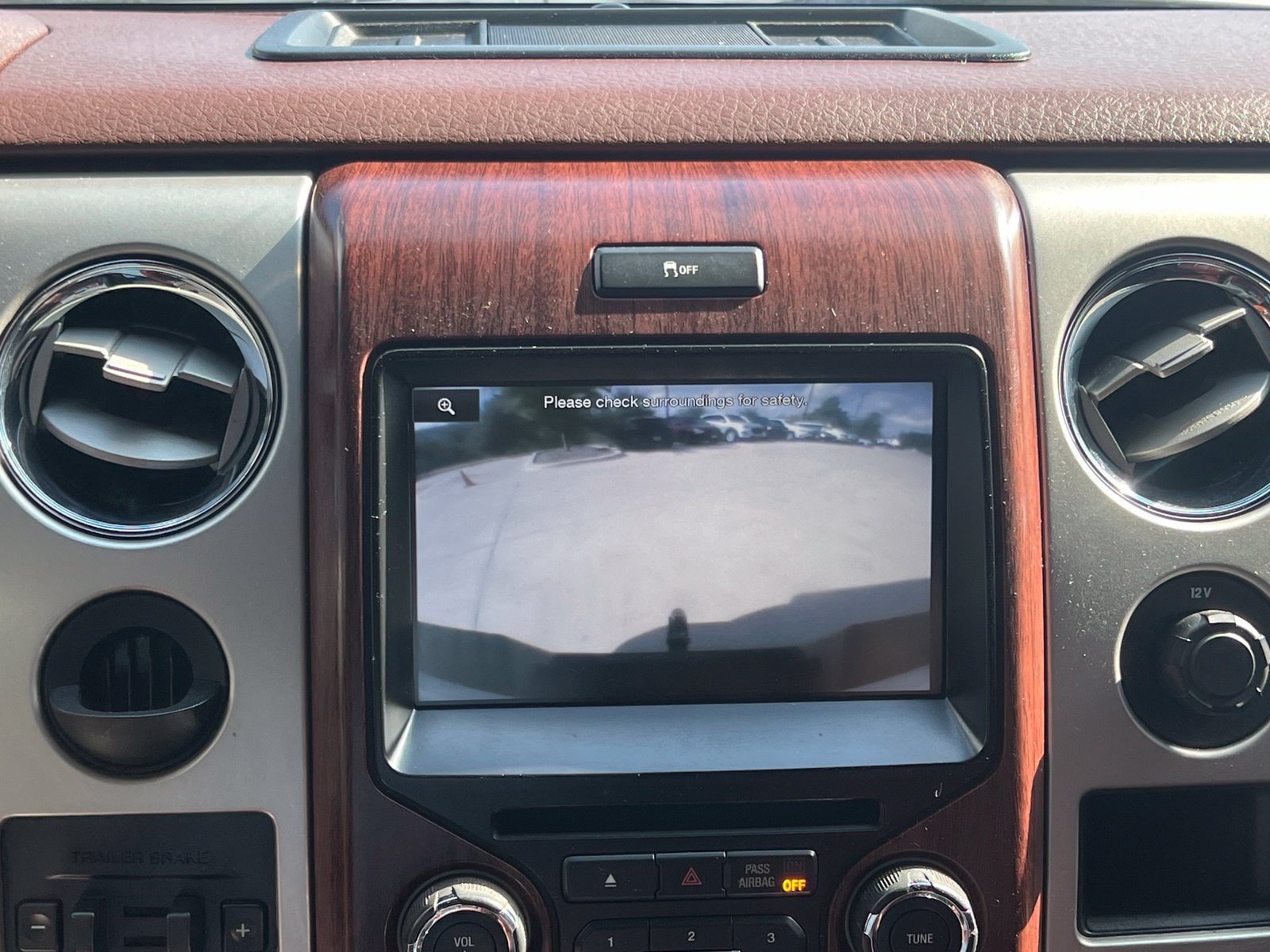 Used 2013 Ford F150 King Ranch w/ King Ranch Luxury Pkg RWD image 33