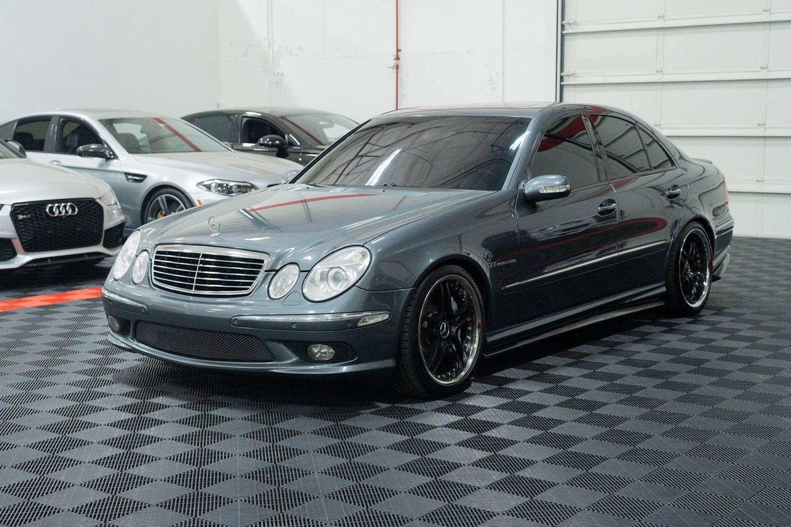 Used 2005 Mercedes-Benz E 55 AMG Sedan image 3