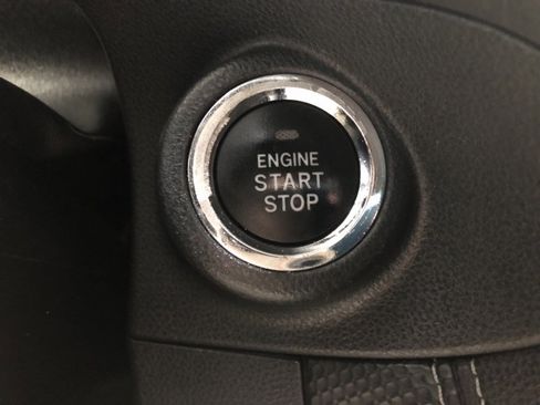 Used 2019 Subaru Forester Limited image 30