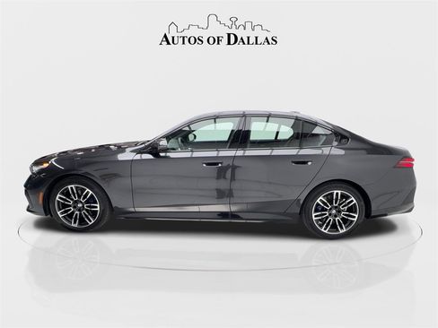 Used 2026 BMW 530i xDrive image 6