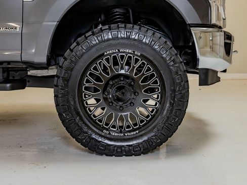 Used 2021 Ford F350 Lariat w/ Lariat Ultimate Package image 12