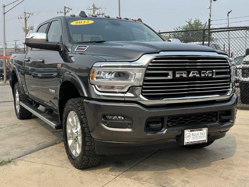 Used 2022 RAM 2500 Laramie AWD/4WD image 3