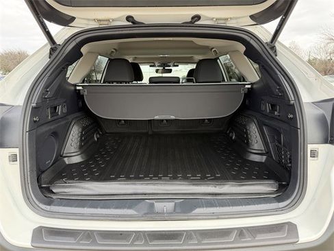 Used 2025 Subaru Outback Onyx Edition image 30