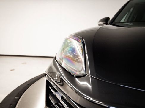 New 2026 Porsche Cayenne E-Hybrid Coupe AWD/4WD image 13