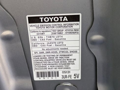 Used 2019 Toyota Sequoia SR5 image 24