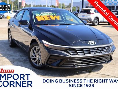 Certified 2025 Hyundai Elantra Blue