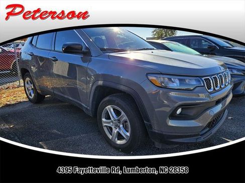 Certified 2023 Jeep Compass Latitude image 1