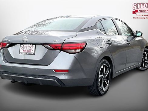 Used 2024 Nissan Sentra SV image 6