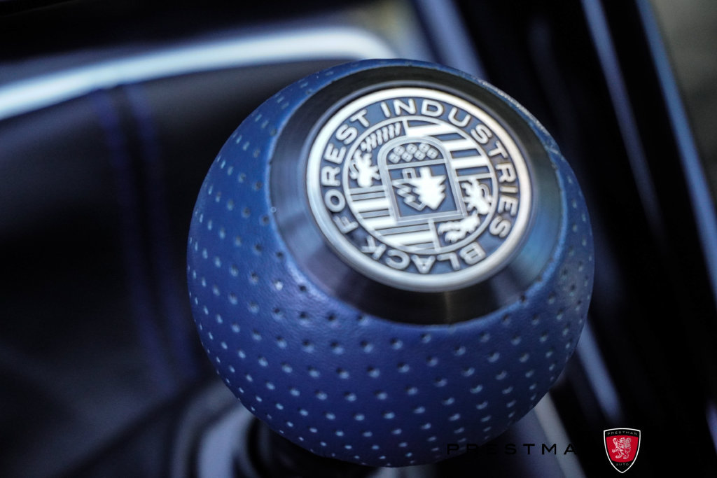 Used 2024 Volkswagen Golf R AWD/4WD image 4