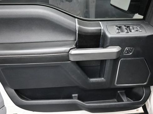 Used 2020 Ford F150 Platinum w/ Equipment Group 701A Luxury AWD/4WD image 25
